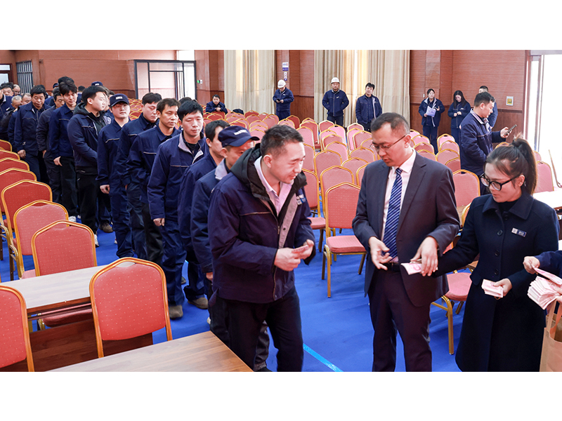 河南礦山｜福利堆成山，歡樂過小年